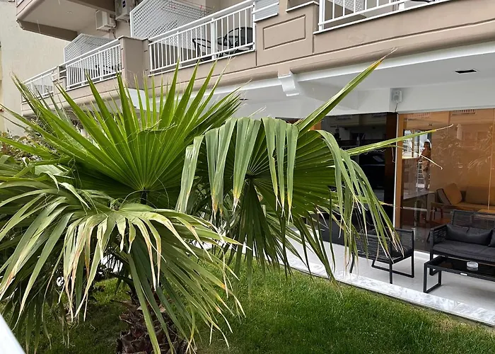 Brother\'S House